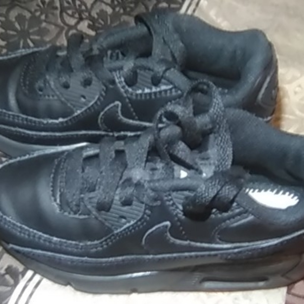 Nike Air Max 90